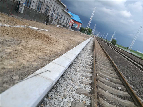 �����½���̖��